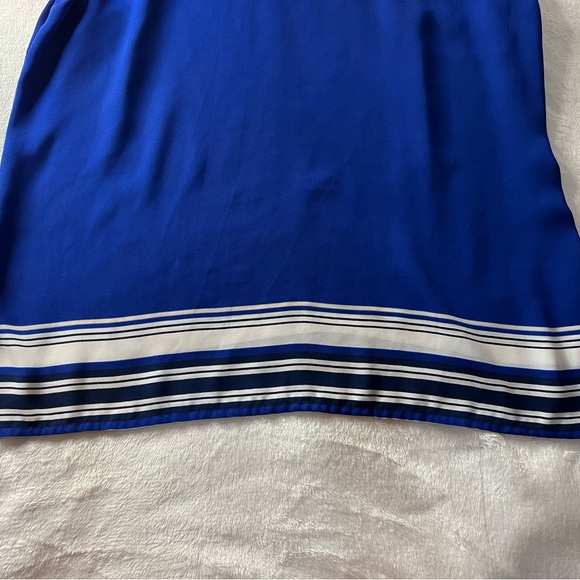 Liz Claiborne Career Blue Floral Women's Top - Picture 8 of 10